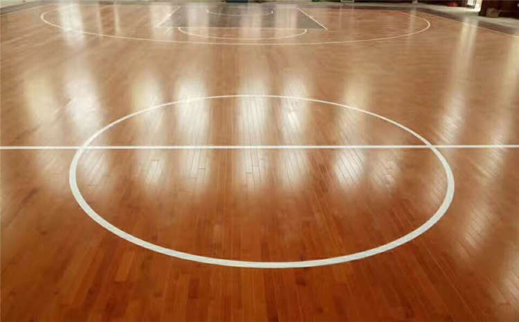 拼接板羽毛球館木地板怎么保養？